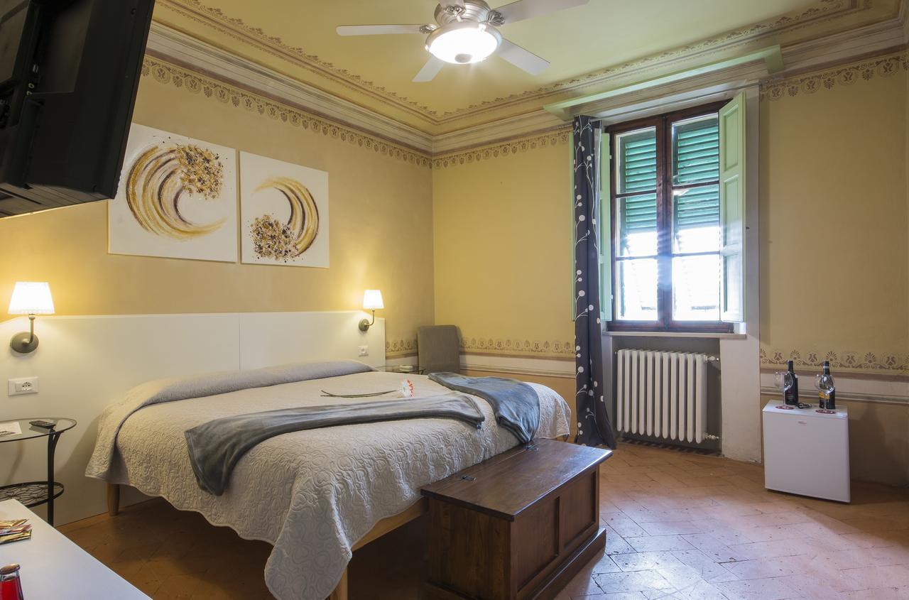 Chambre de Luxe Double ou Lits Jumeaux avec Baignoire Spa